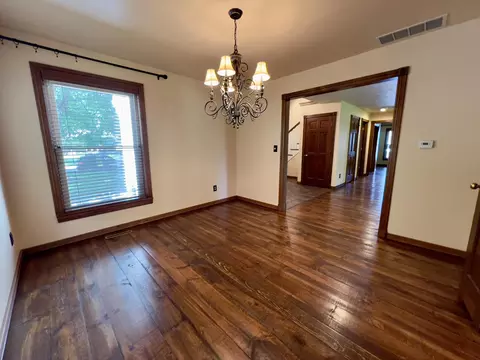 1724 E Buena Vista St, Springfield, MO 65804 photo 21