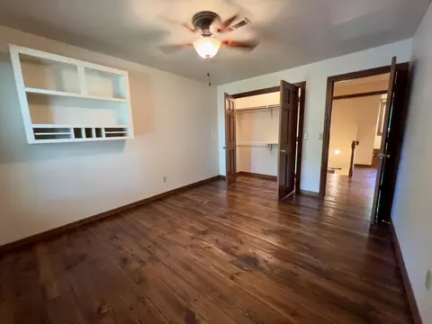 1724 E Buena Vista St, Springfield, MO 65804 photo 48