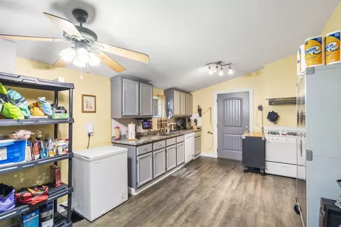1117 E Locust St, Springfield, MO 65803 photo 9