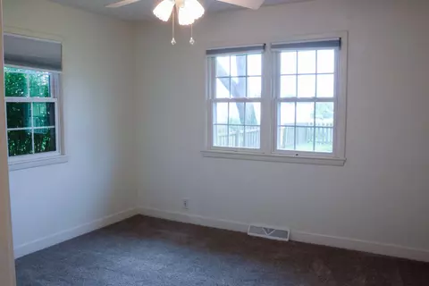 325 N Delaware Ave, Nixa, MO 65714 photo 13
