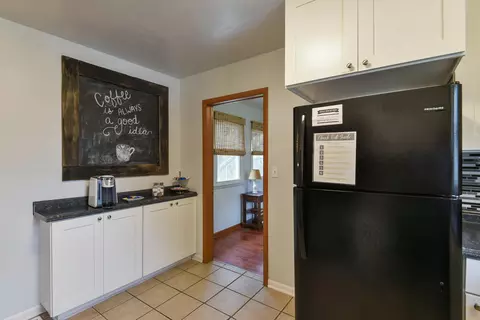 1903 S Robberson Ave, Springfield, MO 65807 photo 12