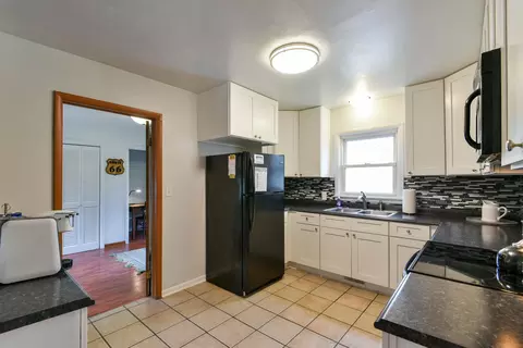 1903 S Robberson Ave, Springfield, MO 65807 photo 10
