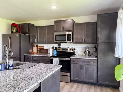 404 N Pine Leaf Rd, Nixa, MO 65714 photo 3