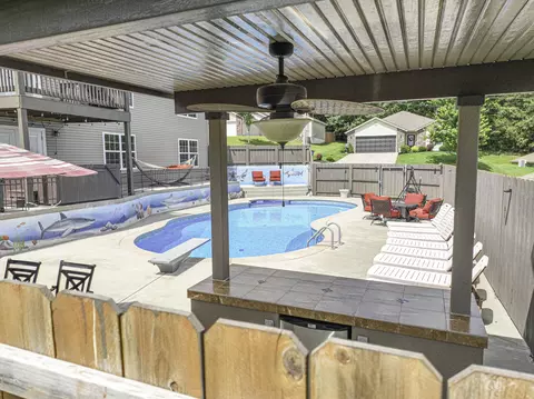 440 Spring Meadow Pkwy, Branson, MO 65616