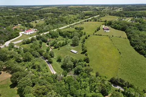 000 Steinert Ln, Ozark, MO 65721