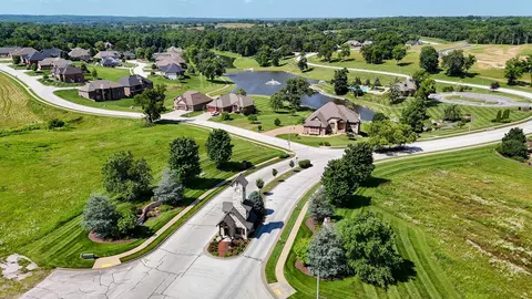 406 W Declan Ct, Nixa, MO 65714 photo 13