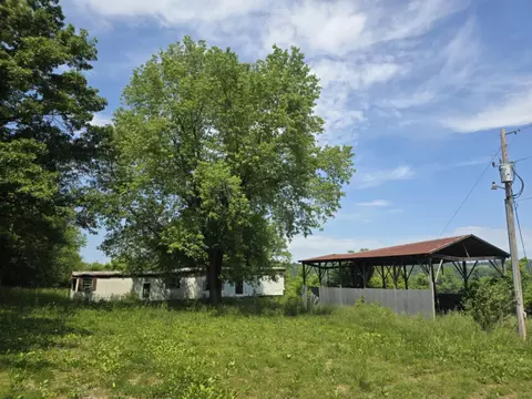 2797 Co Rd #A-435, Ava, MO 65608