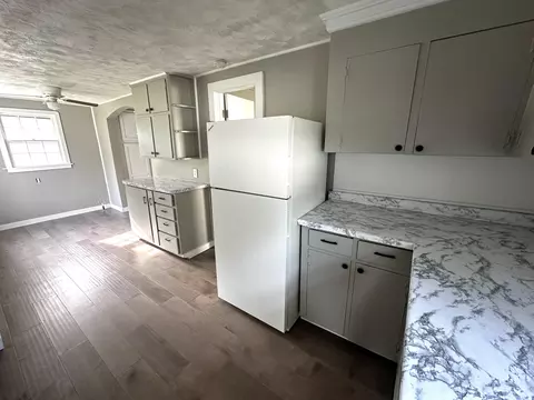 2609 W Lombard St, Springfield, MO 65802 photo 5