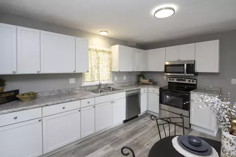 106 S 3rd Ave, Ozark, MO 65721 photo 7