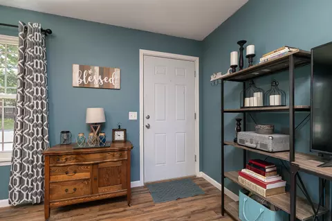 605 E Dyann Dr, Nixa, MO 65714 photo 3