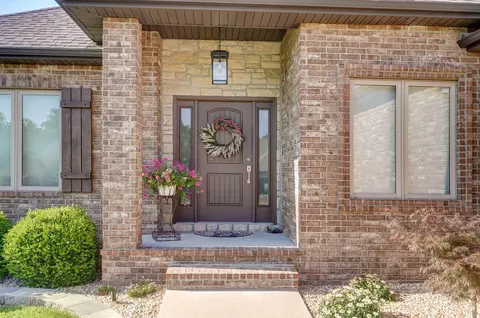 2315 W Darby St, Springfield, MO 65810 photo 5