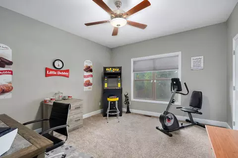 2315 W Darby St, Springfield, MO 65810 photo 29