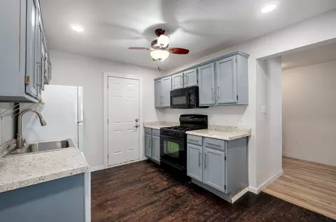 305 E Oak St, Ozark, MO 65721 photo 12