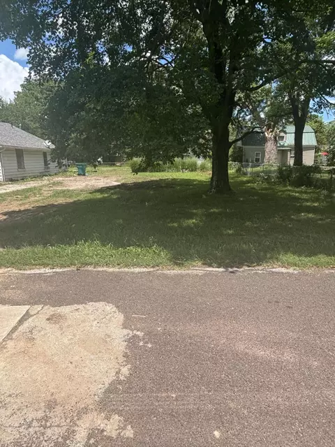 lot21 W Monroe, Springfield, MO 65802 photo 2