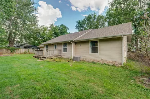 905 April Dr, Ozark, MO 65721 photo 25