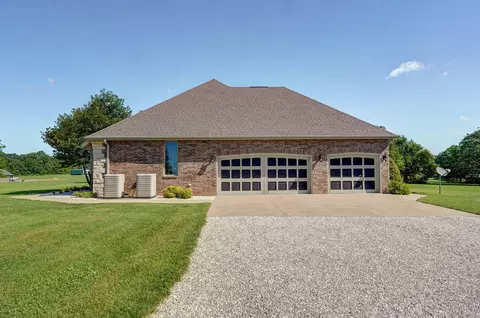 330 Cottage Gate Dr, Billings, MO 65610 photo 5