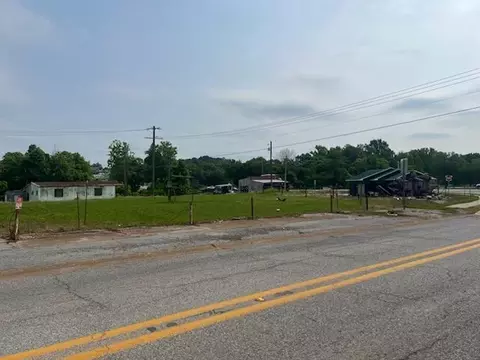 95 Main St, Mammoth Spring, AR 72554 photo 7