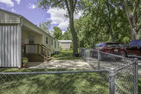 1650 S Fort Ave, Springfield, MO 65807 photo 9