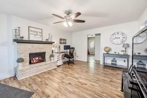 2109 E Ridgewood East Dr, Springfield, MO 65804 photo 11