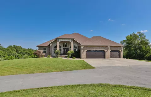 303 Harris Blvd, Ozark, MO 65721 photo 2