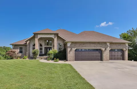 303 Harris Blvd, Ozark, MO 65721 photo 3