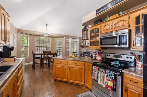 608 W Dover St, Nixa, MO 65714 photo 10