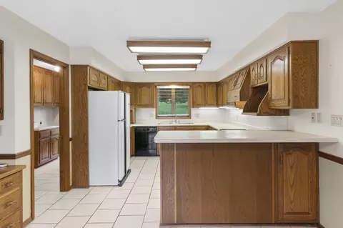 4059 E Linwood St, Springfield, MO 65809 photo 11