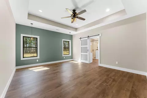 Bedroom - 256 Pebble Beach Dr, Branson, MO 65616 photo 1 of 6