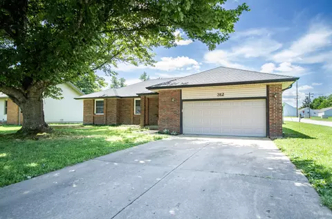 312 Raintree St, Nixa, MO 65714 photo 2