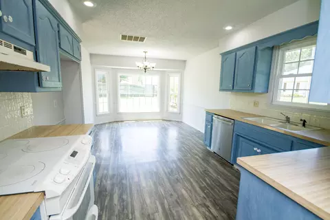 312 Raintree St, Nixa, MO 65714 photo 14