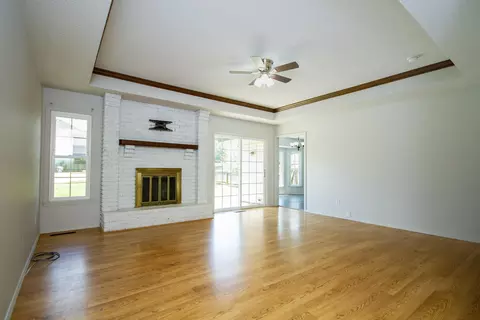 312 Raintree St, Nixa, MO 65714 photo 5