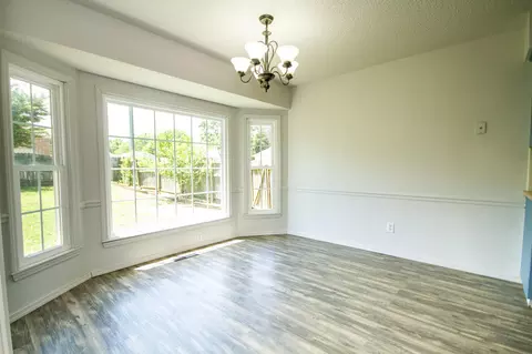 312 Raintree St, Nixa, MO 65714 photo 8