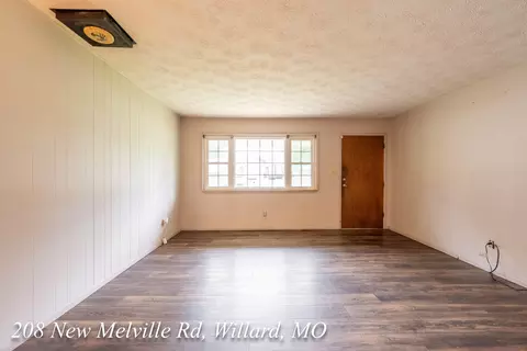 208 E New Melville Rd, Willard, MO 65781 photo 6