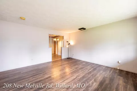 208 E New Melville Rd, Willard, MO 65781 photo 7