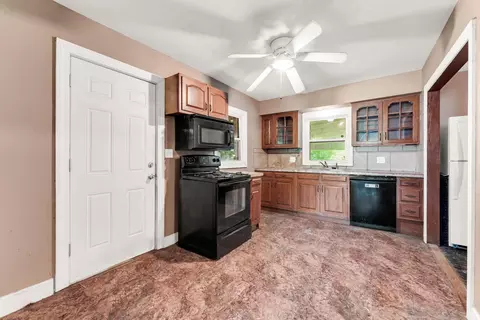 1107 W Nichols St, Springfield, MO 65802 photo 12