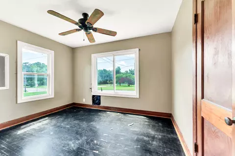 1107 W Nichols St, Springfield, MO 65802 photo 22