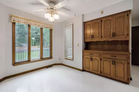 3520 E Carol Dr, Springfield, MO 65809 photo 10