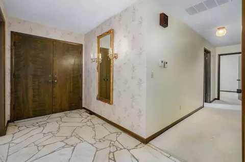 3520 E Carol Dr, Springfield, MO 65809 photo 4