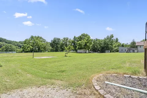 Exterior - 314 Easy St, Branson, MO 65616 photo 3 of 4