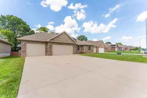 865 E Striper Dr, Nixa, MO 65714 photo 3