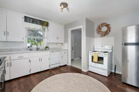 1739 S South Ave, Springfield, MO 65807 photo 10