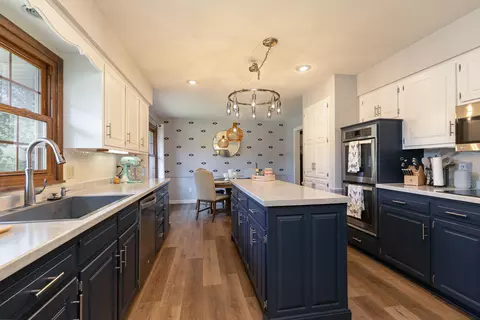 1341 S Greentree Ave, Springfield, MO 65809 photo 10