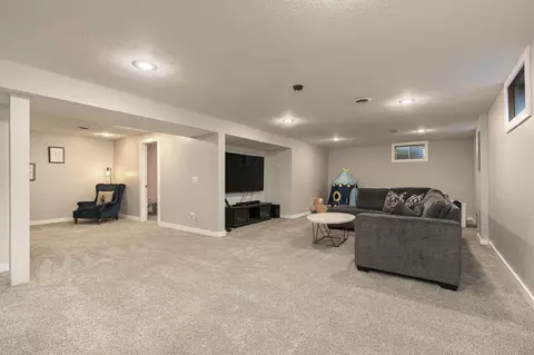 1341 S Greentree Ave, Springfield, MO 65809 photo 31