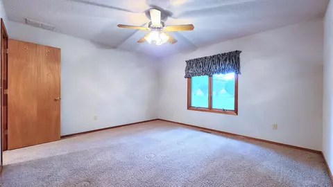 Bedroom - 4058 E Latoka St, Springfield, MO 65809 photo 10 of 10