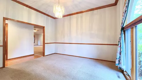 Dining - 4058 E Latoka St, Springfield, MO 65809 photo 3 of 3