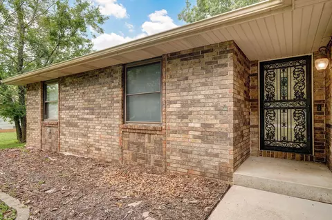 119 N Grand Prairie Dr, Willard, MO 65781 photo 3
