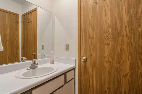 Bath - 27 Bluebird Way #5, Indian Point, MO 65616 photo 3 of 3