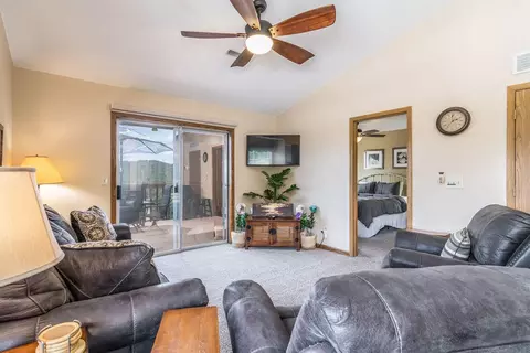 Living - 27 Bluebird Way #5, Indian Point, MO 65616 photo 2 of 2