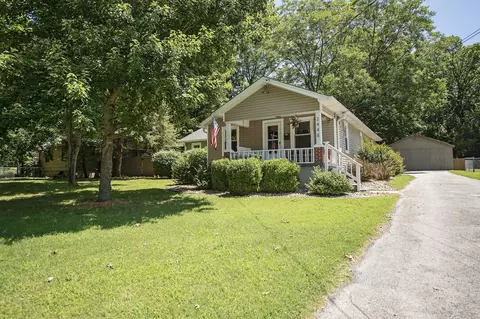 2448 N Albertha Ave, Springfield, MO 65803