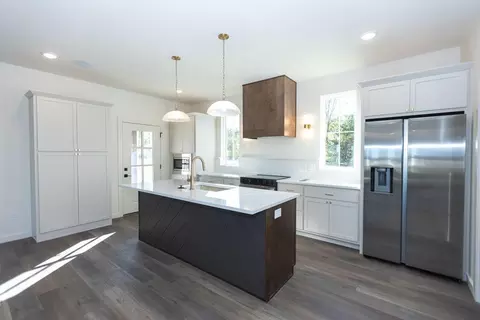 Kitchen - 1319 E Valley Trail Dr, Republic, MO 65738 photo 3 of 3